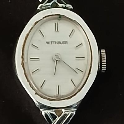 Vintage WITTNAUER Ladies Watch