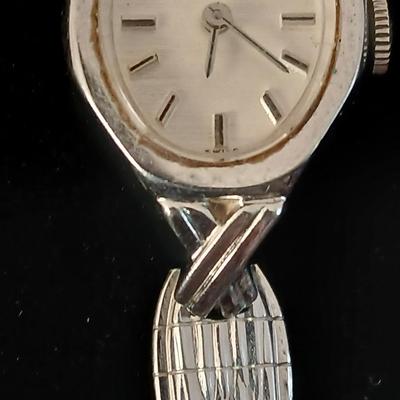 Vintage WITTNAUER Ladies Watch
