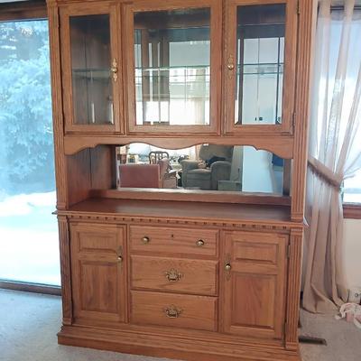 Richardson Brothers Company Lighted China Hutch