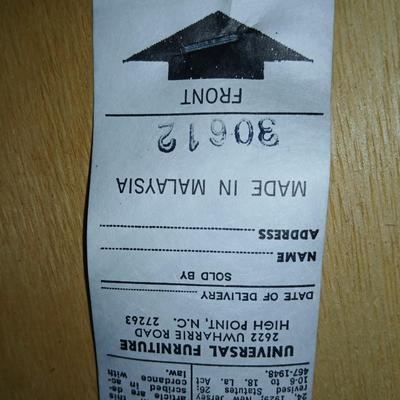 Beautiful Oak Dining room table with 6 upholstered chairs on casters