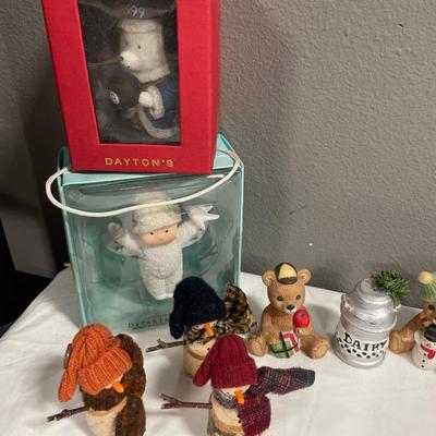 Small Knickknacks and Harmony Kingdom