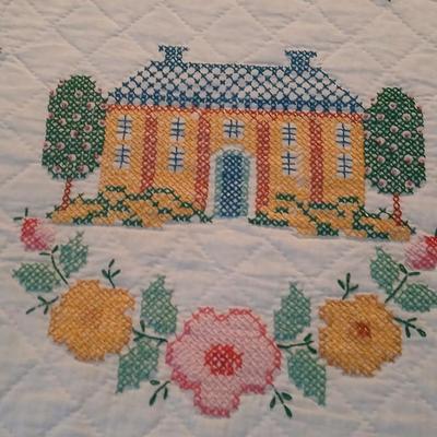 Beautiful, embroidered Quilt Large blanket