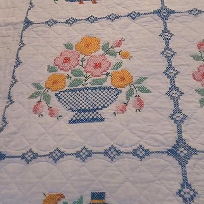 Beautiful, embroidered Quilt Large blanket