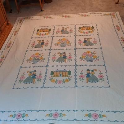 Beautiful, embroidered Quilt Large blanket
