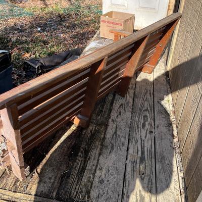 Wooden Hangin Bench (S-MG)