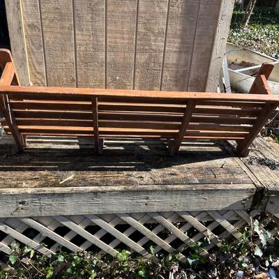 Wooden Hangin Bench (S-MG)