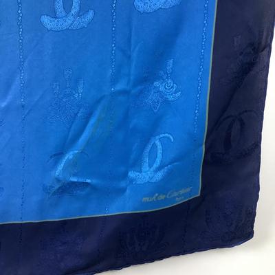 395 Vintage CARTIER Blue Silk Scarf