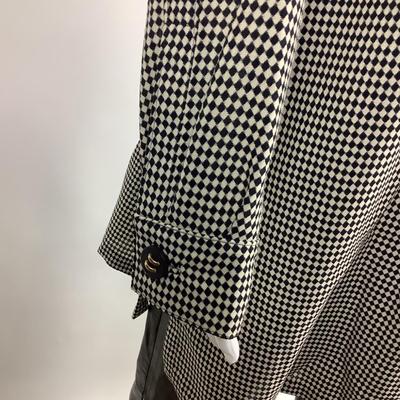 398 LOUIS FÉRAUD Tops and Scarf