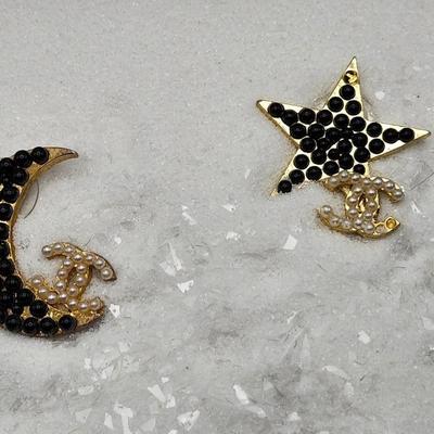Super RARE - Coco Chanel earrings