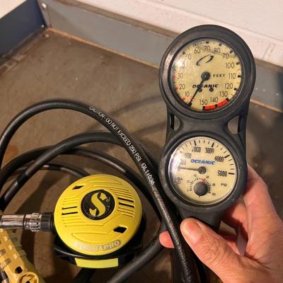 Dive & Scuba Gear (B2-RG)
