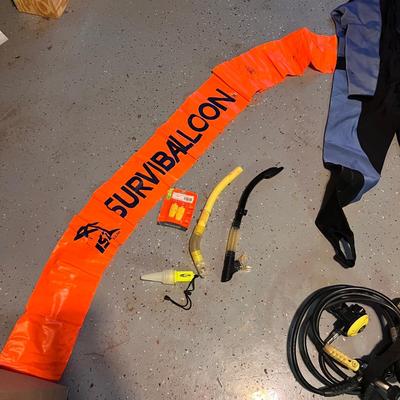 Dive & Scuba Gear (B2-RG)