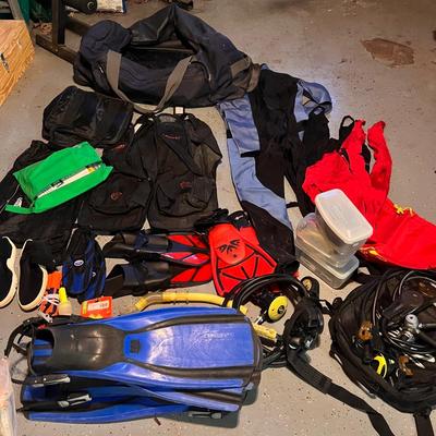 Dive & Scuba Gear (B2-RG)