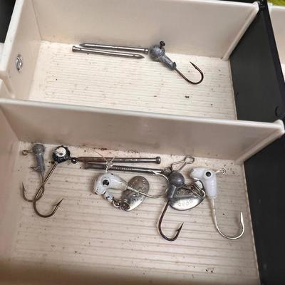 Fishing Tackle Boxes & Bait (B3-RG)