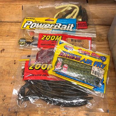 Fishing Tackle Boxes & Bait (B3-RG)