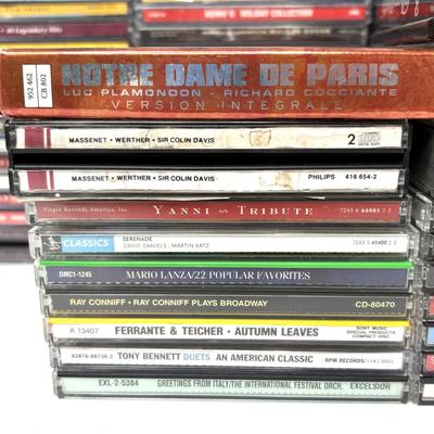 Lot of 191 CDs - Taylor Swift, Celine Dion, Barbara Streisand, Cher, Yanni, John Denver, Julio Iglesias