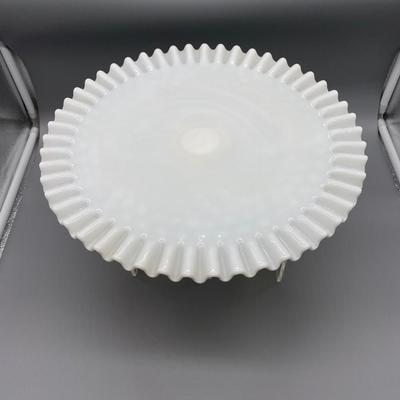 Vintage Hobnail Ruffled Edge Cake Plate