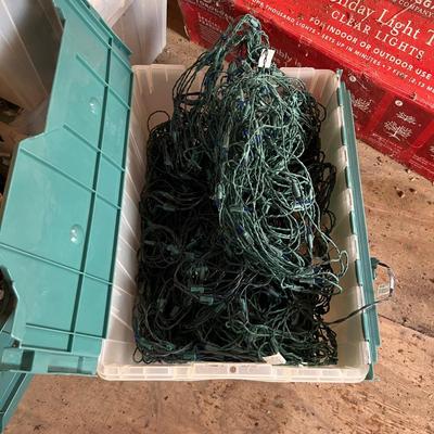 Huge Assortment of Christmas Lights Plus Storage Tubs & Extension Cords (S-RG)