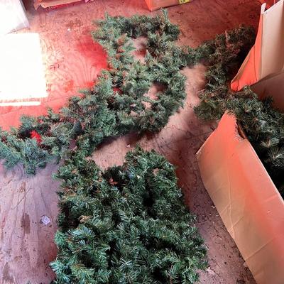 Garland, Reindeer Sled & More (S-RG)