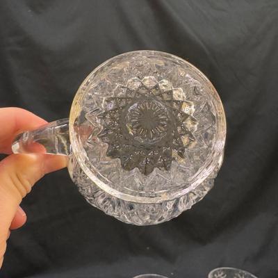 Several Glass Tea Cups and Small Plates (1050-DZ)