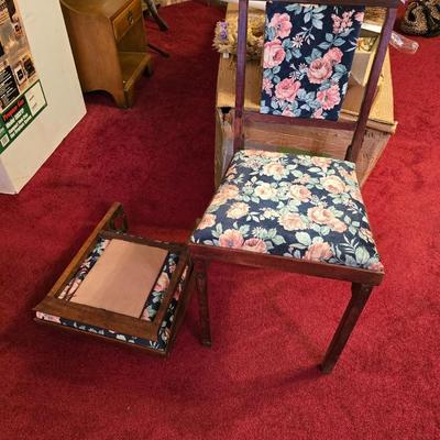 Folding chairs