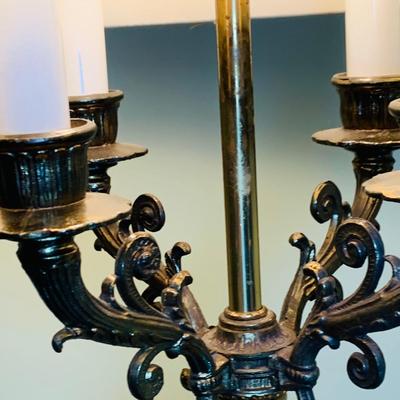 LOT:34: Vintage Crystal Table Lamp with Marble Base