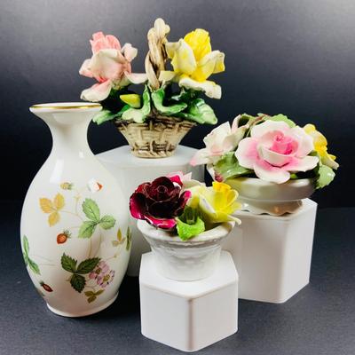 LOT:36: Floral Collection of Wedgwood China "Wild Strawberry" Vase, China Rose Baskets by Aynsley. Royal York and More