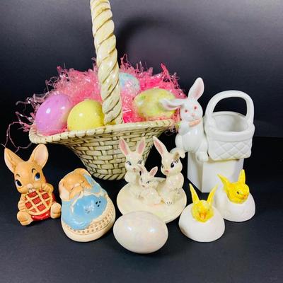 LOT 42: Lefton Rabbits, Dept 56 Chicks and Wooden Eggs, Fitz and Floyd Rabbit with Basket, Pendelfin Rabbits, Ceramic Baskets, Eggs and More