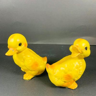 LOT:45: Baccarat Crystal Duck and a Set of (2) Lefton Ceramic Ducks