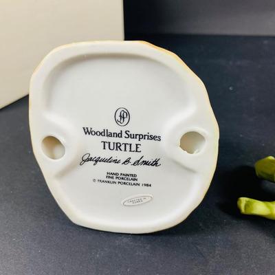 LOT:48: Franklin MInt Woodland Surprise Collection of Porcelain Figures - Bear, Mouse, Turtle, Fox, Frog