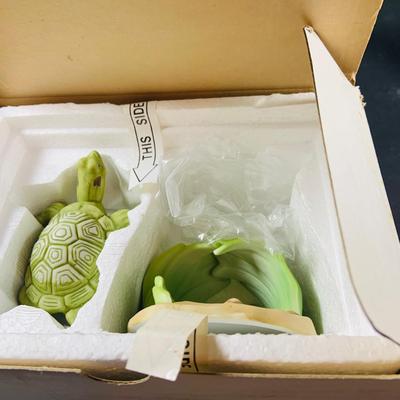 LOT:48: Franklin MInt Woodland Surprise Collection of Porcelain Figures - Bear, Mouse, Turtle, Fox, Frog