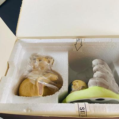 LOT:48: Franklin MInt Woodland Surprise Collection of Porcelain Figures - Bear, Mouse, Turtle, Fox, Frog