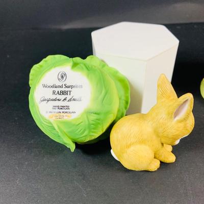 LOT:49: Franklin Mint Woodland Surprise Collection of Porcelain Figures - Beaver, Owl, Rabbit, Raccoon and Bluebird