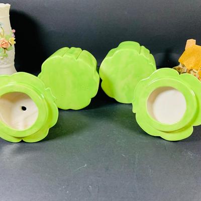 LOT:52: Luck of the Irish Collection-Jim Shoe Shamrock, (3) Ceramic Pixi Elves, (2) Irish Cottages, Vintage Duncan Ceramic Mold Shamrock...