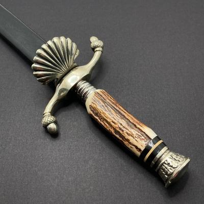 LOT 55: Soligen Germany Short Sword with Sheath