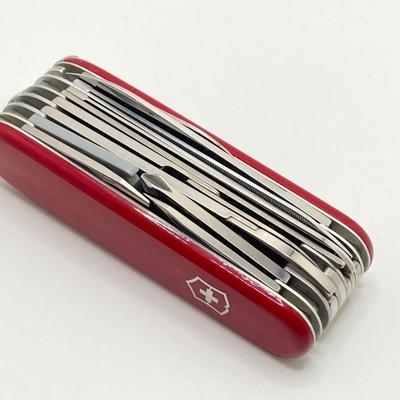 LOT 56: Swiss Army Knife (Victorinox) in Box and Recta Switzerland Compass in Packaging