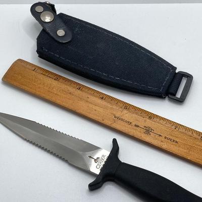 LOT 60: Gerber (Portland Ore USA) P9876S Knife with Sheath and Collection of Vintage Folding Knives (Winchester, Frontier and More)