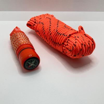 LOT 68: Pentax Prism 6 x 25 Binoculars with Case, Hayden Lambson "In Your Dreams" and "The Two Kings" Mugs...