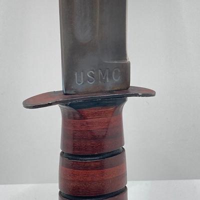 LOT 69: Ka-Bar U.S.M.C. Fighting Knife with Leather Sheath in Original Box