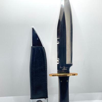 LOT 70: Patrick Henry Bowie Knife and Sheath in Original Box