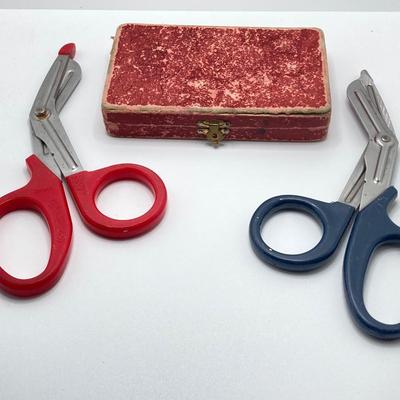 LOT 75: Vintage Sewing Notions - Storage Basket, Tins, Kit and More