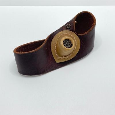 LOT 76: Vintage / Antique C.S. Osborne & Co England Sail Maker's Protector Hand Tool with Toolbox and Contents