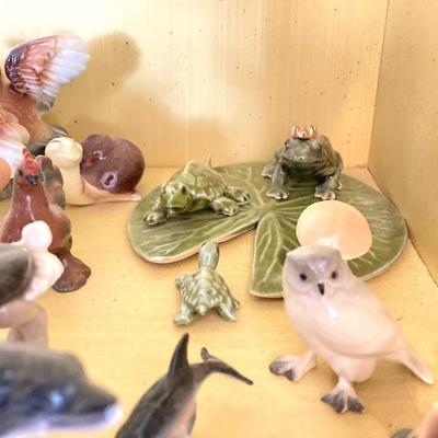 LOT 79: Large Collection of Miniature Animal Figurines