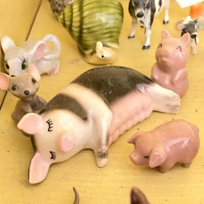 LOT 80: Miniature Animal Figurines