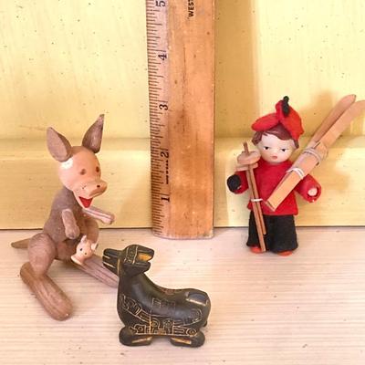 LOT 81: Dolls from Around the World