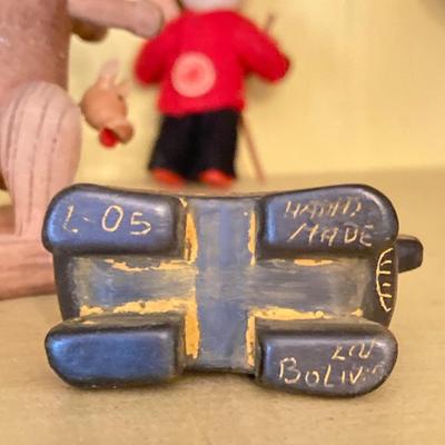 LOT 81: Dolls from Around the World