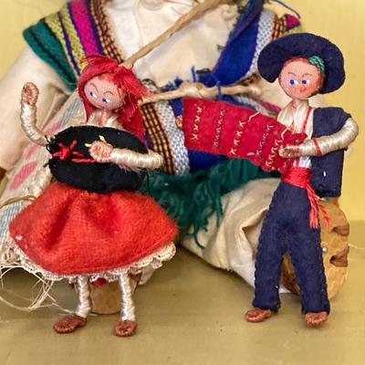 LOT 81: Dolls from Around the World