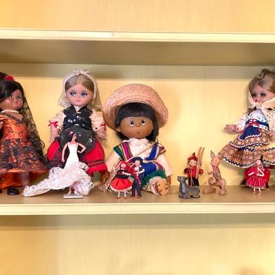 LOT 81: Dolls from Around the World