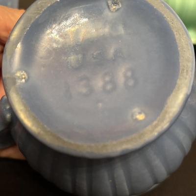 LOT 85: Vintage Stangl Pottery Cups, Saucers, Creamer & Sugar, Vintage Stangl Della-Ware Plates (5)