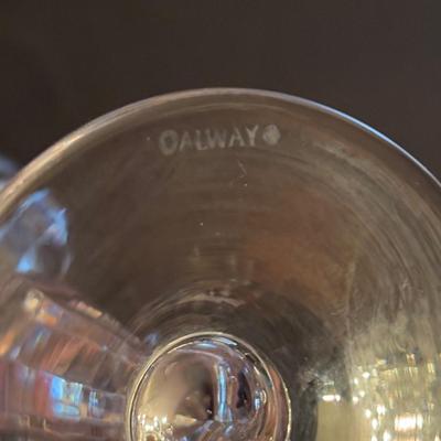 LOT 90: Exquisite Set of 12 Galway Irish Crystal Ashford 6 3/4" Wine Glasses w/Plain Base