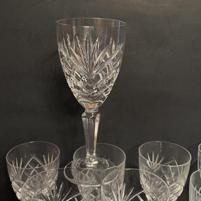 LOT 90: Exquisite Set of 12 Galway Irish Crystal Ashford 6 3/4" Wine Glasses w/Plain Base